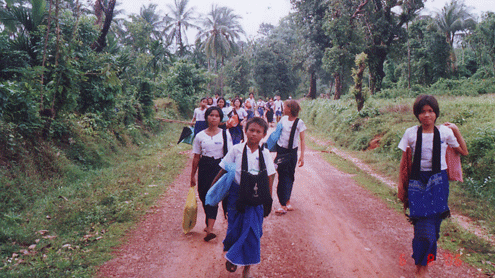 Students from Mon National School in southern part of Ye Township, Mon State. (Photo: IMNA )