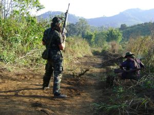 Two KNU soldiers in front-line (Photo: FBR)