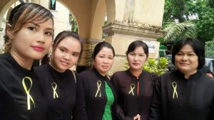  Lawyers with yellow ribbon in Moulmein ( Photo: Yadanar Lay)