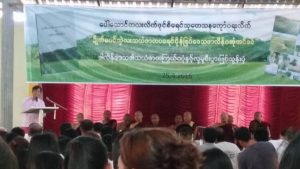 Dr. Aung Naing Oo, deputy speaker of Mon State Hluttaw gave a speech at the report launch (Photo: Pharlain Watch)