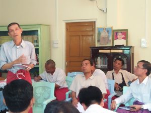 NMSP’s spokesperson Nai Win Hla asked community leaders for their opinions on the NCA at a March 22 meeting in Mawlamyine. (Photo: MNA)