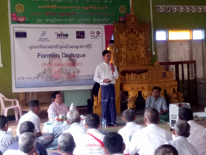 MP U Aung Kyaw Thu seen speaking to local farmers at “Farmers Dialogue” in Pyar Taung area (Photo: MNA)