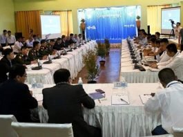 Photo: Meeting between government representatives and 4 members of Northern Alliance held in KengTong, in 2019 (Photo: NRPC)