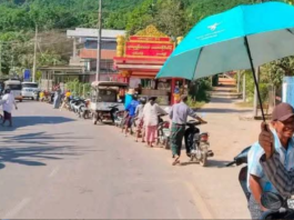 Taxi Driver Dies After Queuing for Petrol in Chaungzon